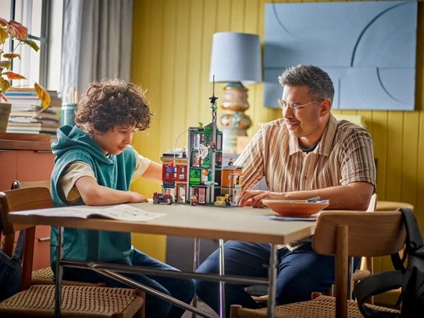 Lego Spider-Man mot Oscorp 76324