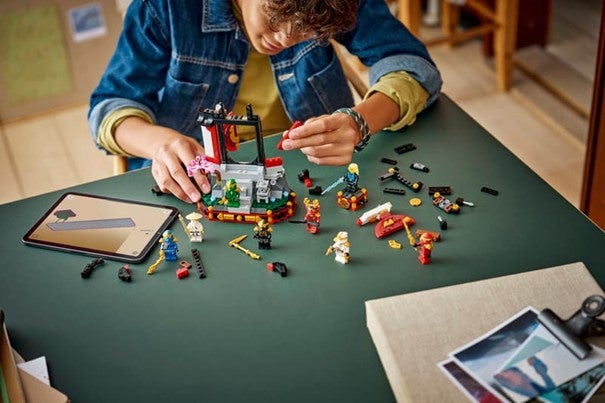 Lego 15-årsjubileumssett med ninja-figurer 71866