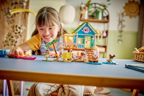 Lego Strandhus med seler 42699