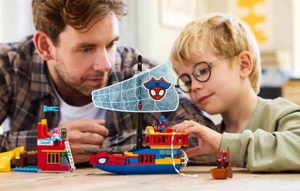 Lego Team Spideys sjørøverskute 11208