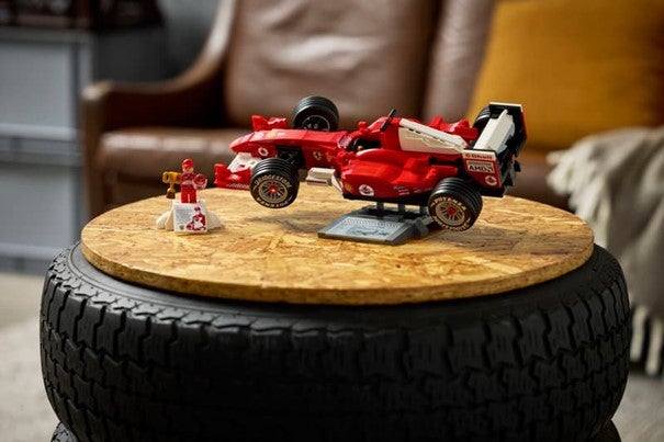 Lego Ferrari F2004 og Michael Schumacher 11375