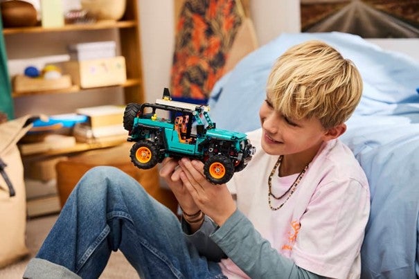 Lego Jeep Wrangler Rubicon SUV 42227