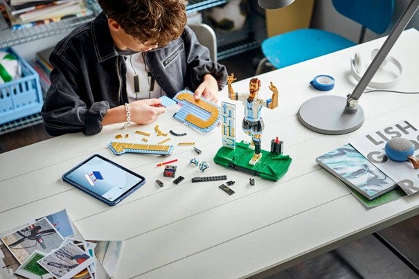 Lego Fotball-legenden Lionel Messi 43015