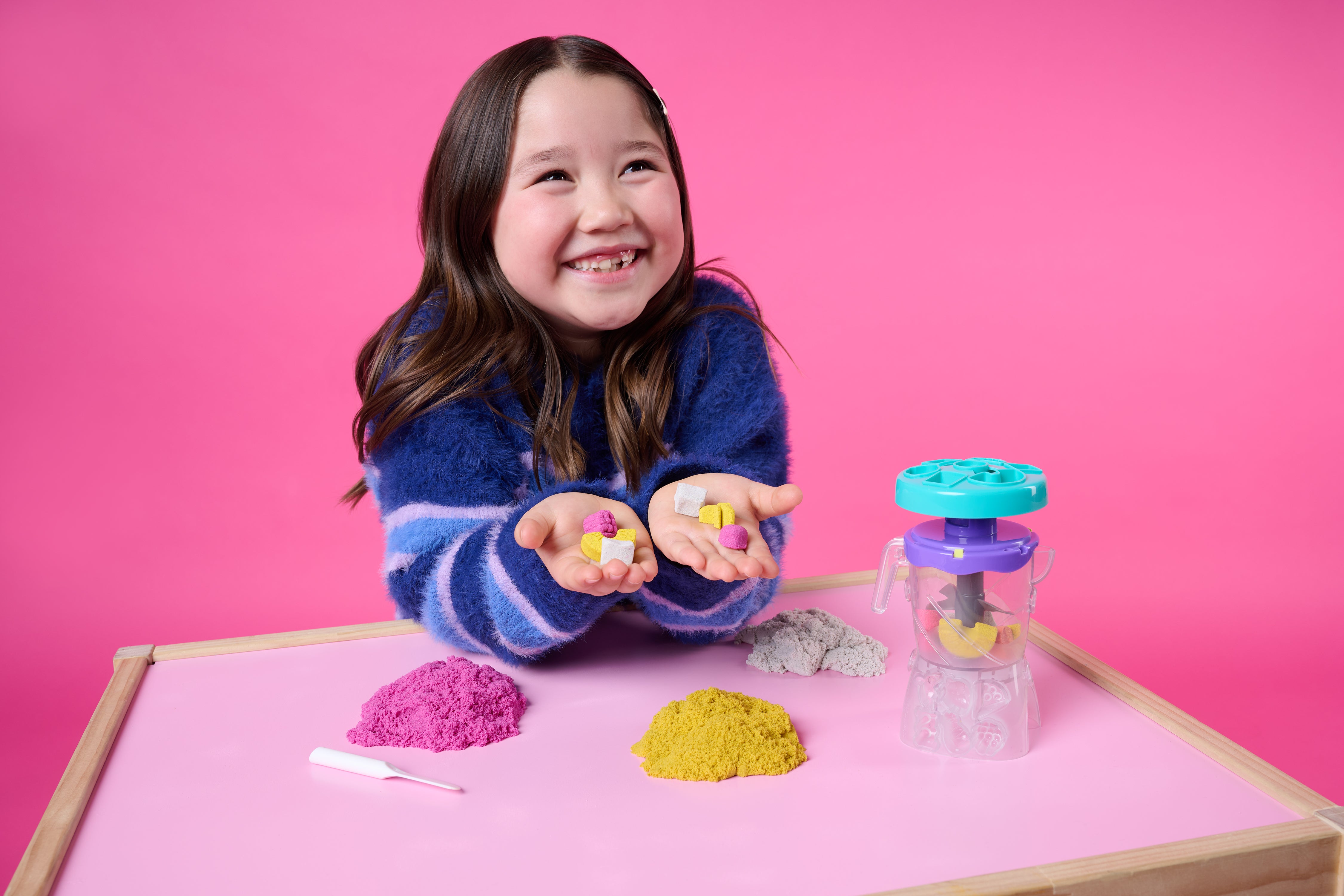 Kinetic Sand Smoothie Mixer