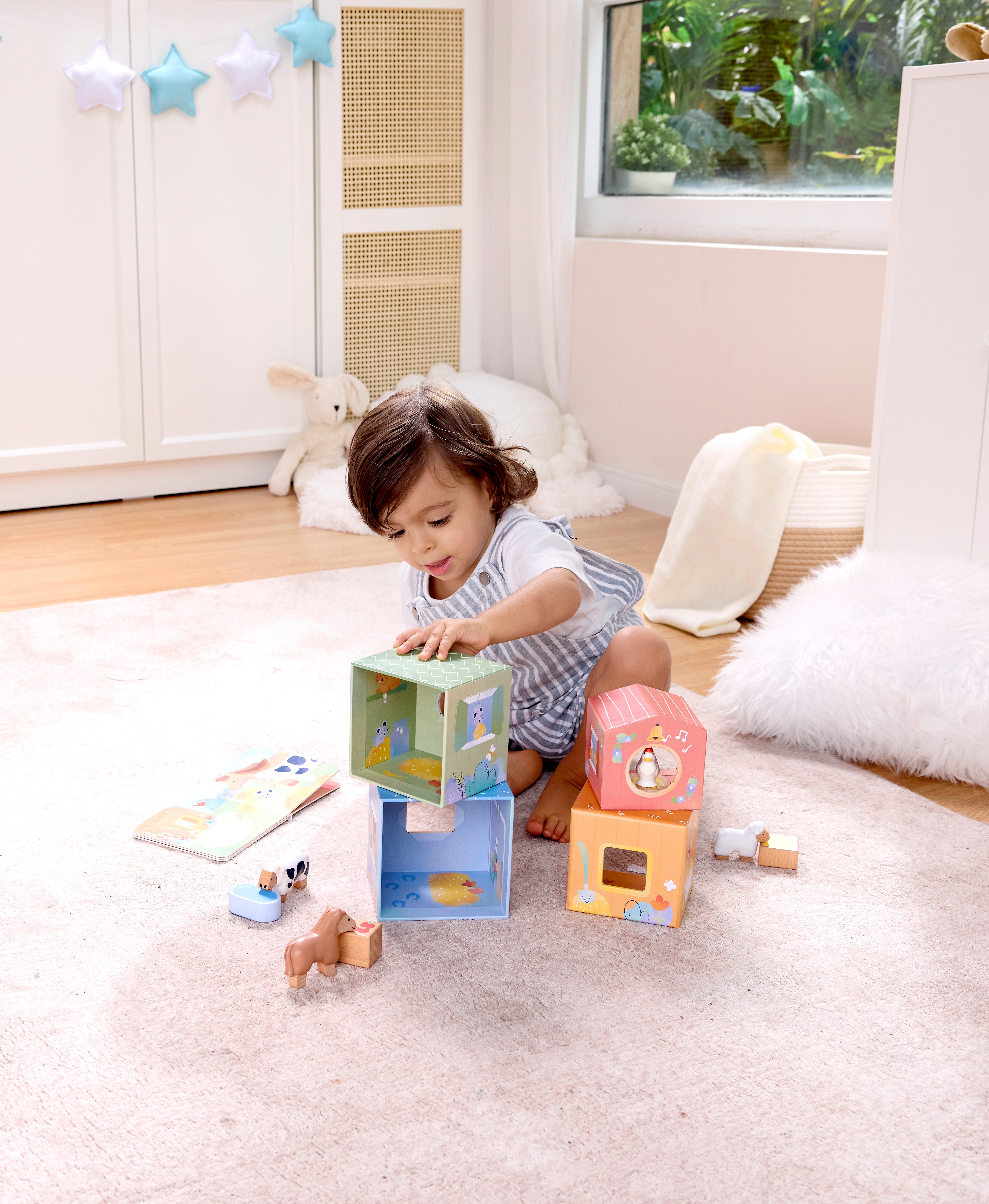 Hape The Happy Stables