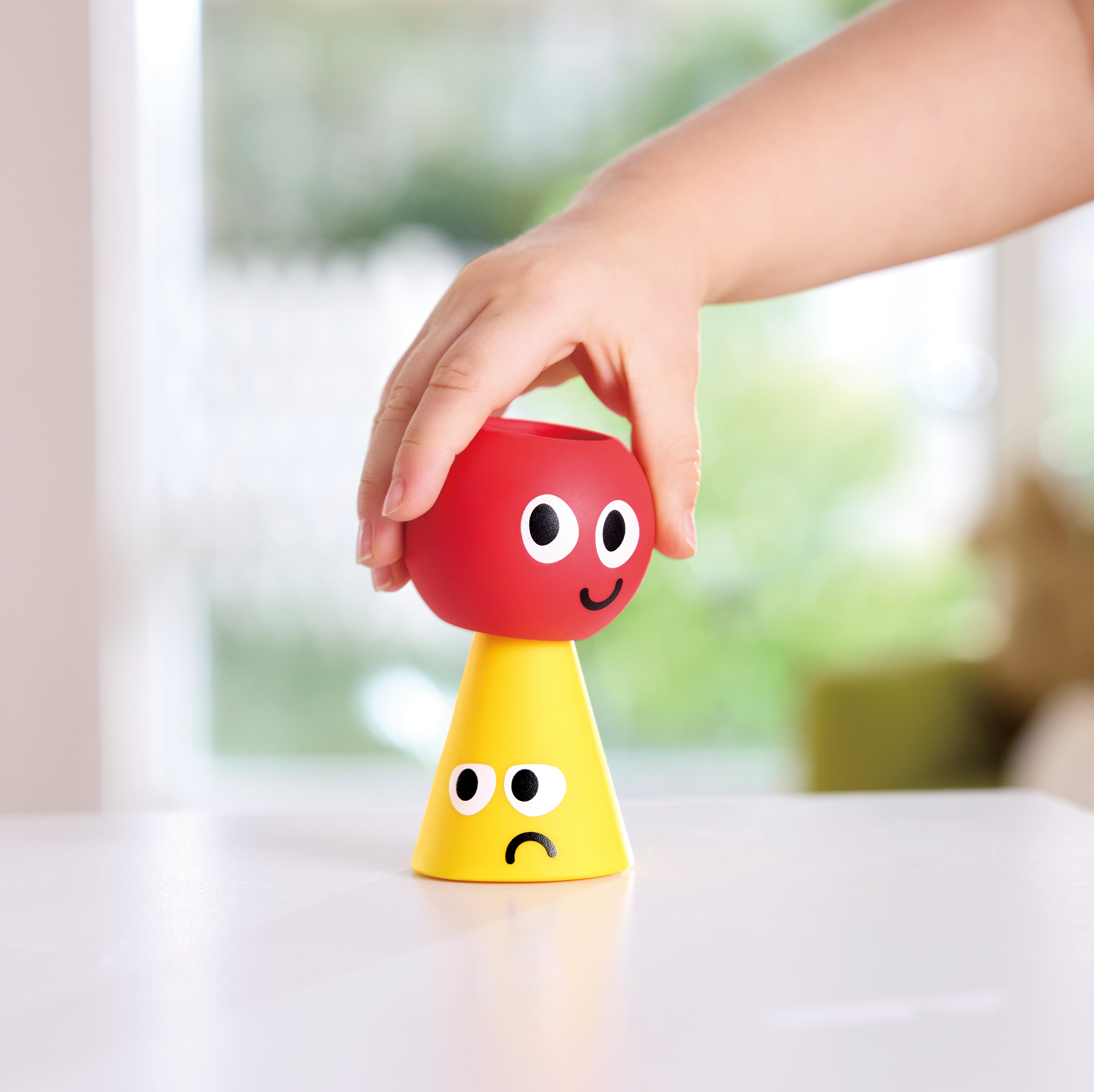 Hape Geometric Stacking Tower