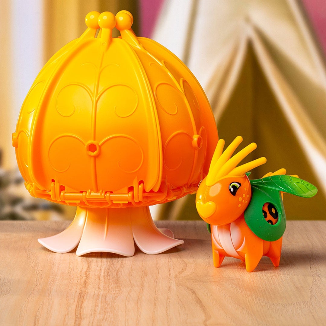 Brio Flora Marigold Flower House