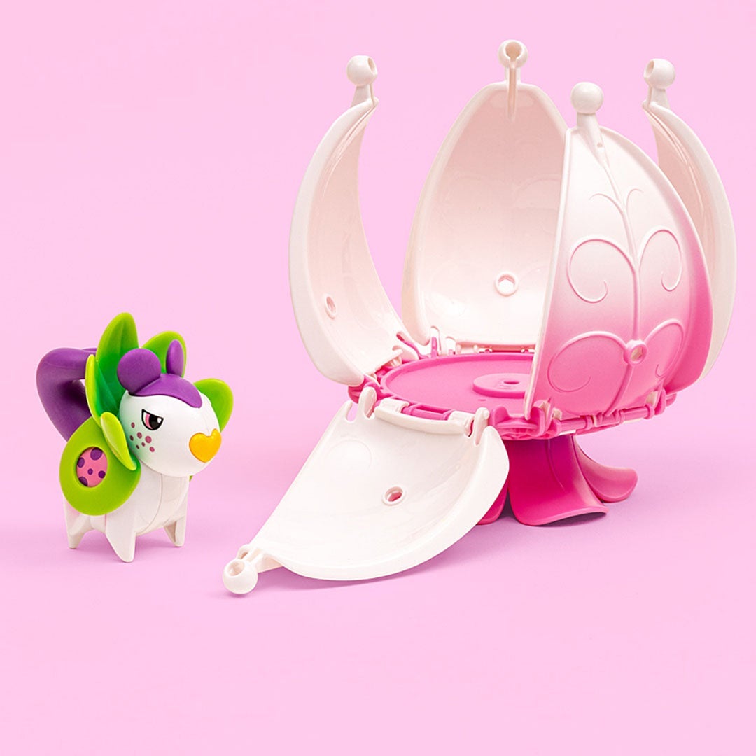 Brio Flora Poppy Flower House