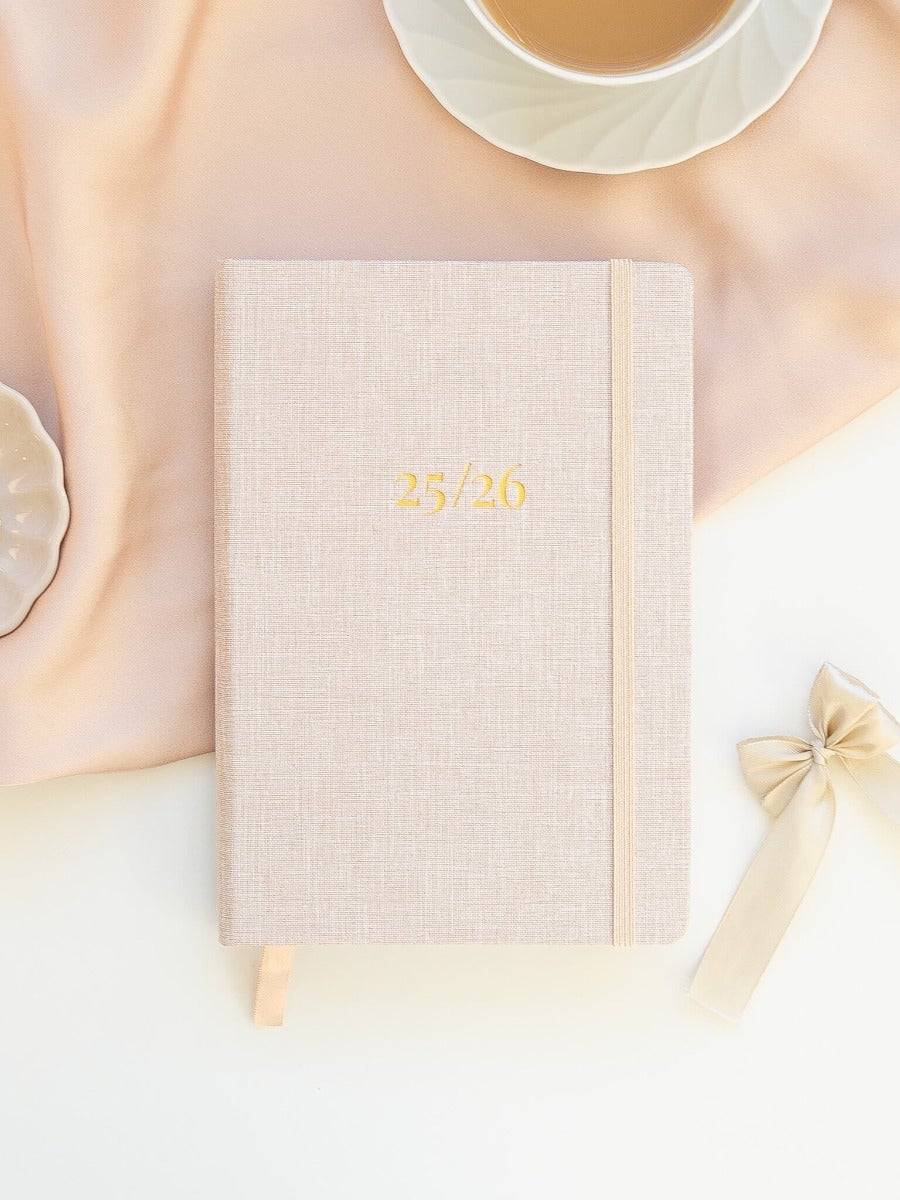 Studieplanlegger 25/26 Aveluna A5 Beige