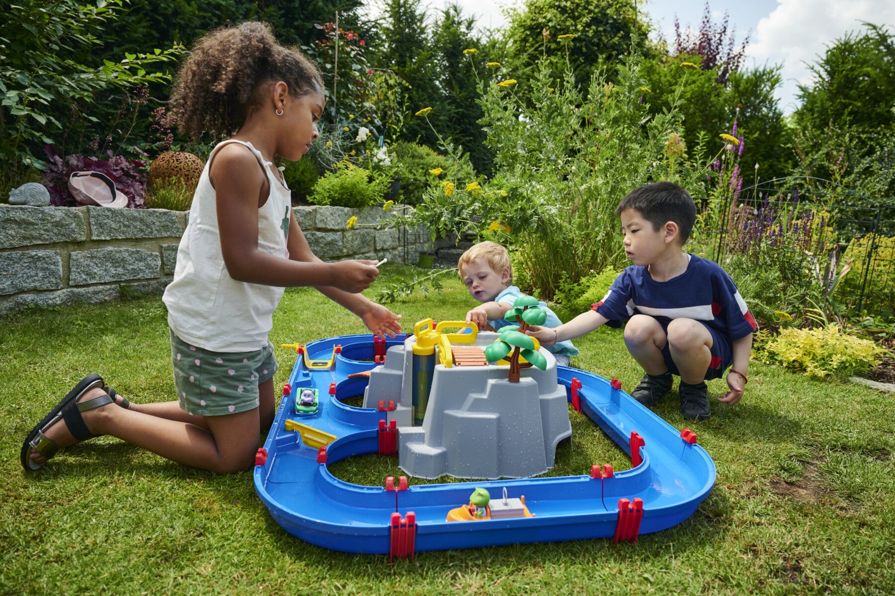 Aquaplay Mountain Lake kanalsystem