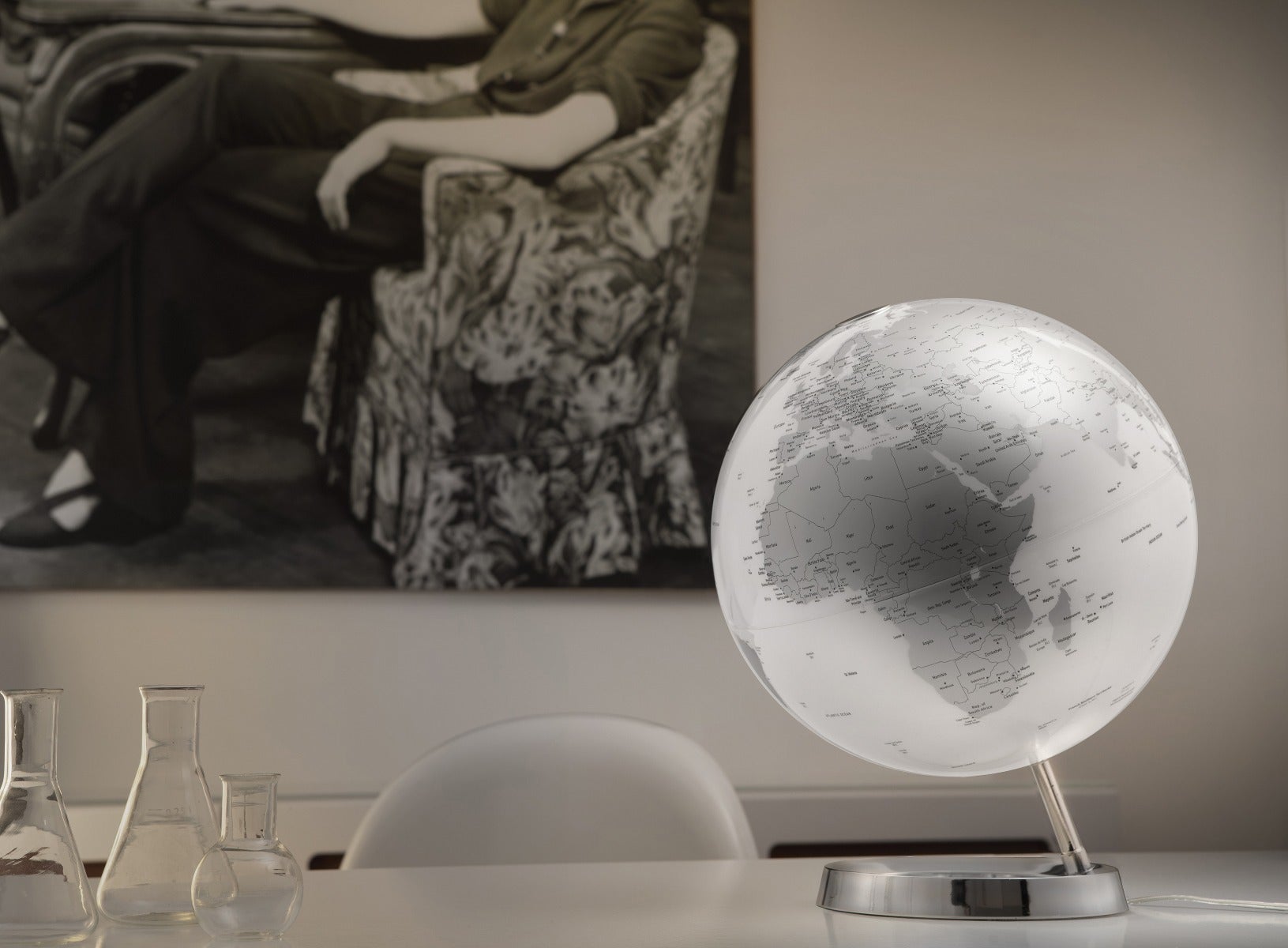 Globus 30cm Light & Colour Chrome Eng LED-lys