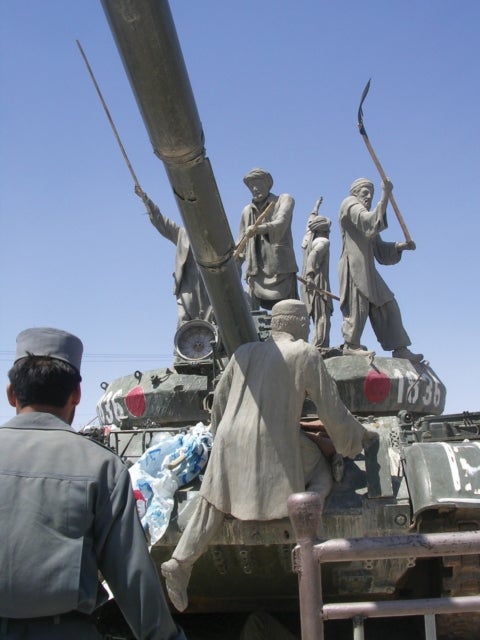 The Fine Arms - Geopolitics of Contemporary Art