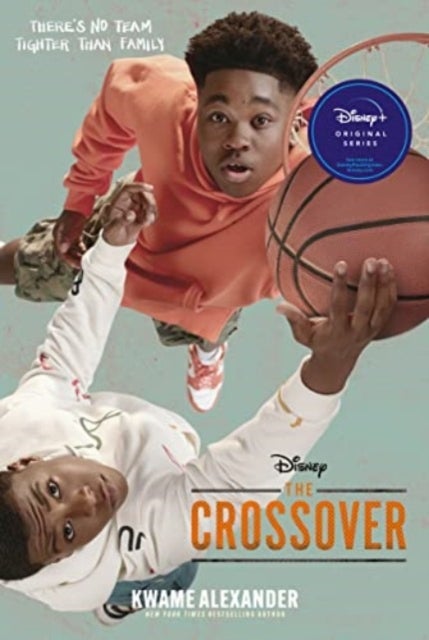 The Crossover Tie-in Edition - A Newbery Award Winner