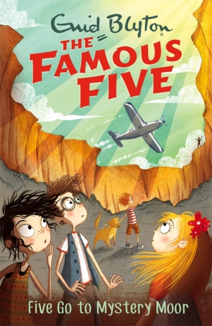 Famous Five: Five Go To Mystery Moor - Book 13