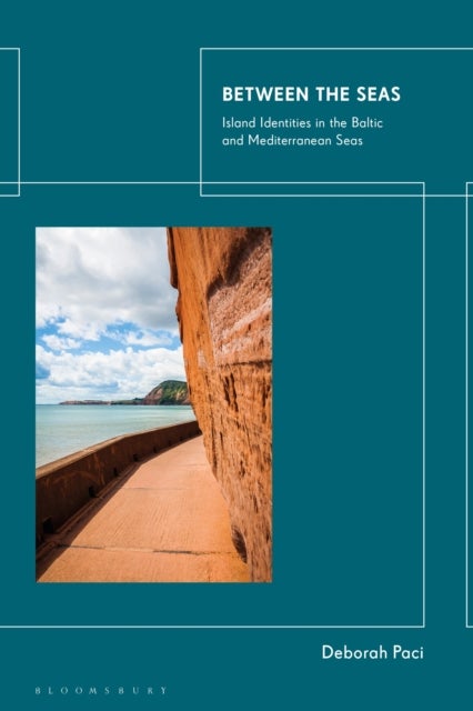 Between the Seas - Island Identities in the Baltic and Mediterranean Seas