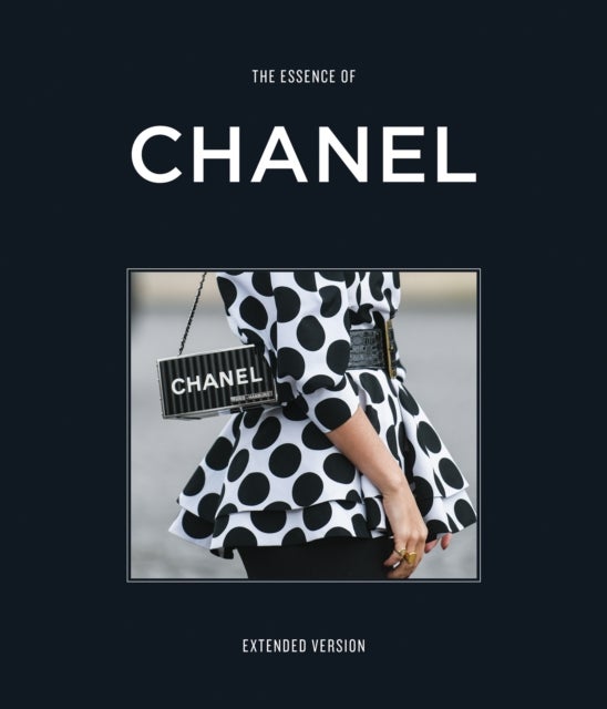 The Essence of Chanel - Extended