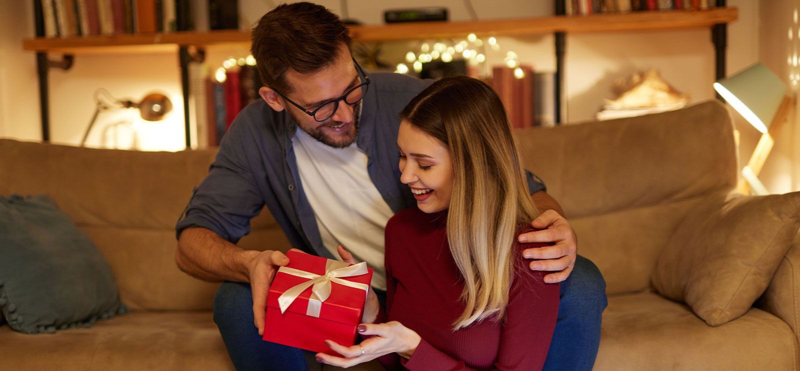 Gled kjæresten din med en personlig gave! Foto: Adobe Stock