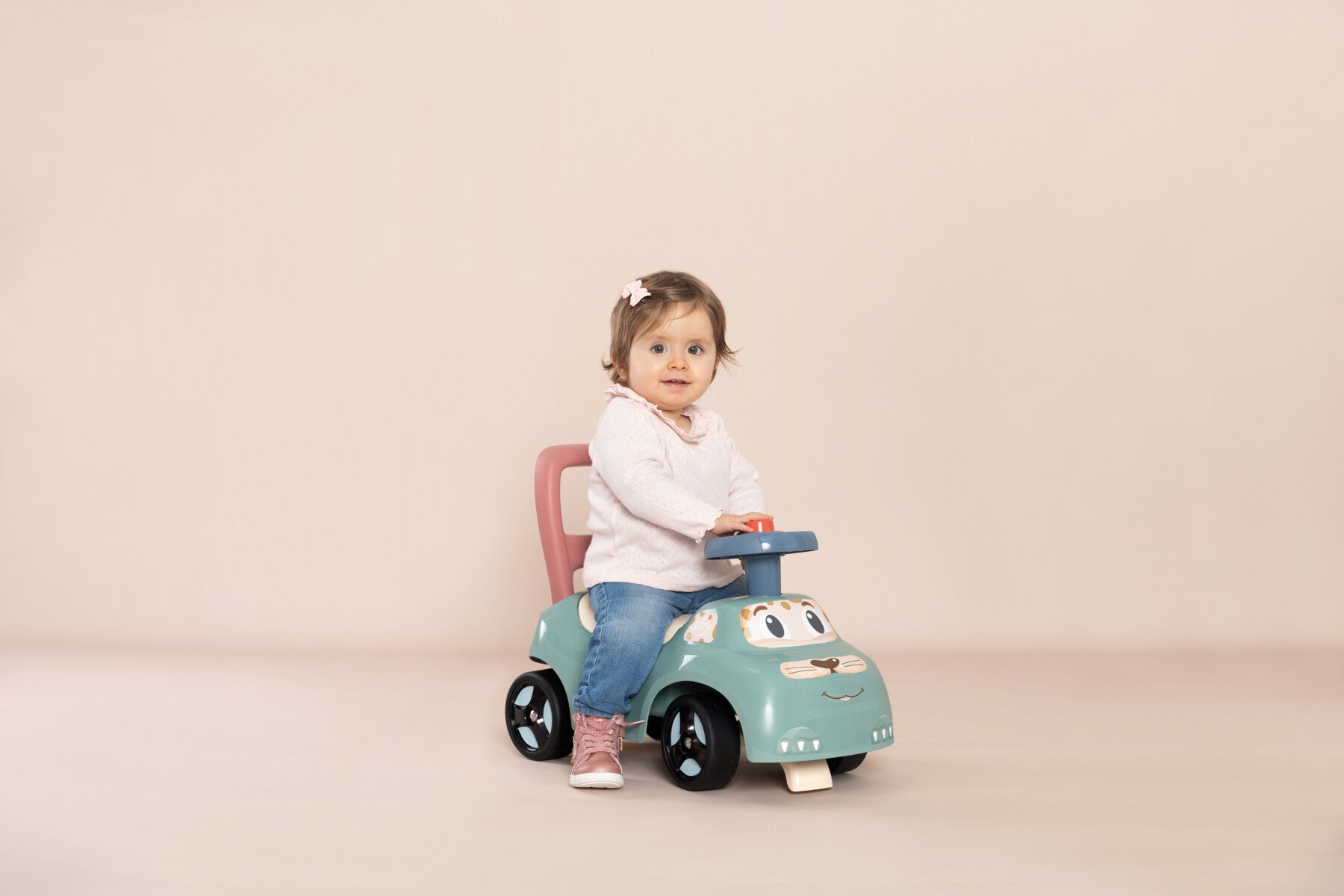 Little Smoby Auto Ride On