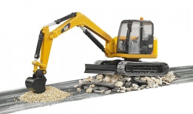 Bruder Cat Gravemaskin Med Belter