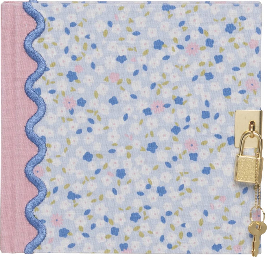 Notatbok Firkantet m/lås Blomster