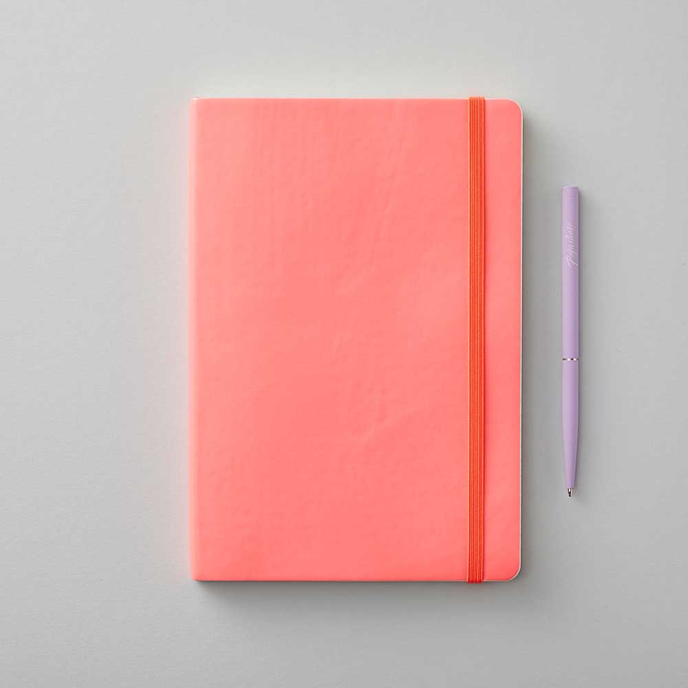 Notatbok Agenzio M Sft Punch Pink