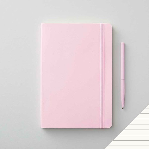 Notatbok Agenzio A5 Linjert Heftet Lys rosa 192s