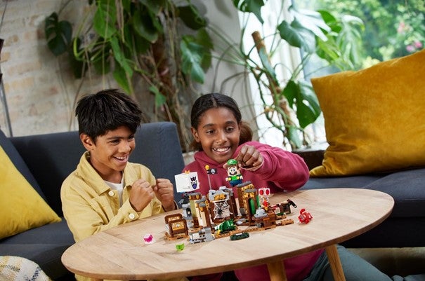 Lego Ekstrabanen Hjemsøkt gjemsel i Luigis Mansion