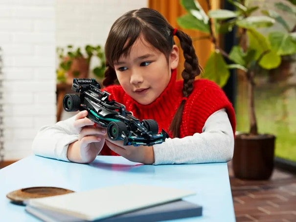 Lego Mercedes-AMG F1 W14 E Performance Pull- 42165