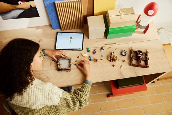 Lego Skogspalass med kamparena 21272