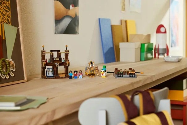 Lego Skogspalass med kamparena 21272