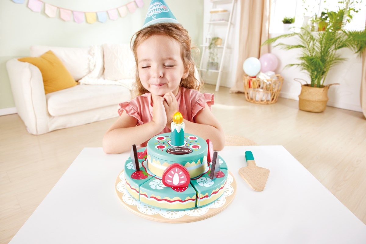 Hape Interactive Birthday Cake