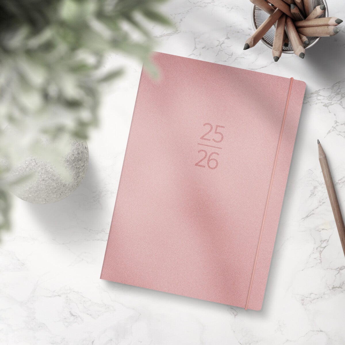 Studentkalender Grieg A5 myk 25/26 rosa