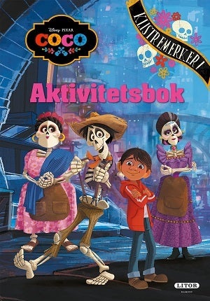 AKTIVITETSBOK WD COCO MED KLISTREMERKER