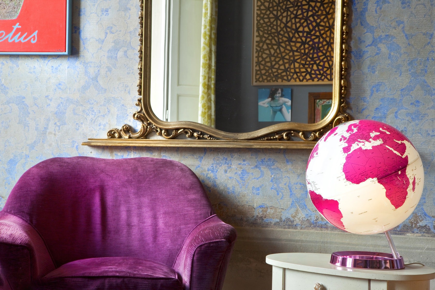 Globus 30cm Light & Colour Hot Pink Eng LED-lys