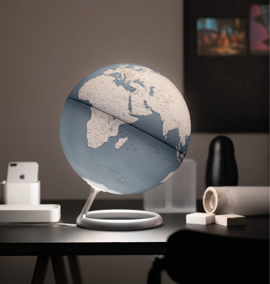 Globus 30cm Evolve Steel Blue Eng LED-lys