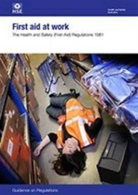 Bilde av First Aid At Work Av Great Britain: Health And Safety Executive