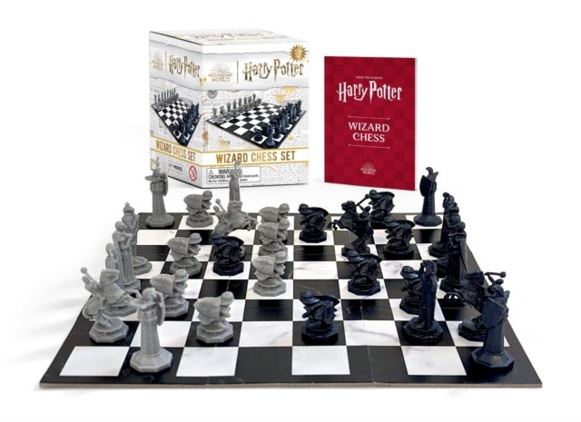 Bilde av Harry Potter Wizard Chess Set Av Donald Lemke
