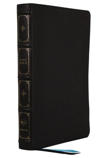 Bilde av Nkjv, Large Print Thinline Reference Bible, Blue Letter, Maclaren Series, Leathersoft, Black, Comfor Av Thomas Nelson