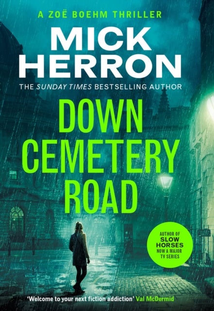 Down Cemetery Road - Zoe Boehm Thrillers 1
