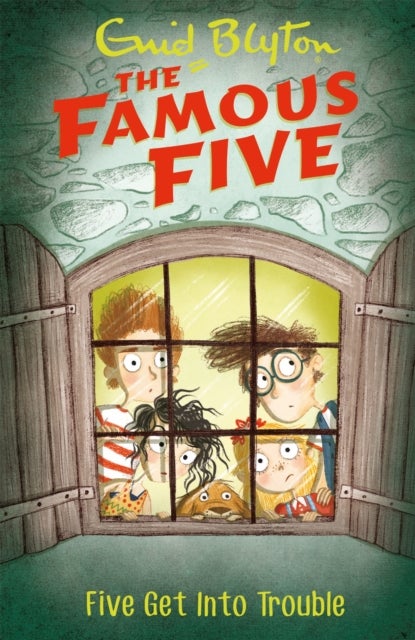 Bilde av Famous Five: Five Get Into Trouble Av Enid Blyton