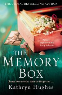 Bilde av The Memory Box: Heartbreaking Historical Fiction Set Partly In World War Two, Inspired By True Event Av Kathryn Hughes