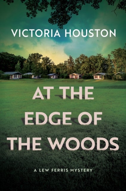 Bilde av At The Edge Of The Woods Av Victoria Houston