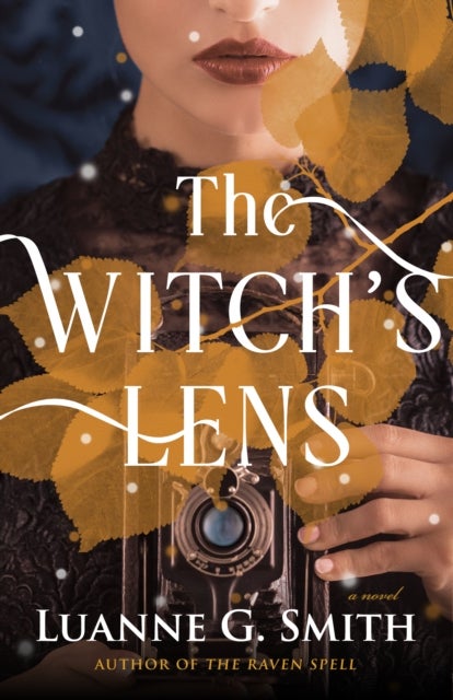 Bilde av The Witch&#039;s Lens Av Luanne G. Smith