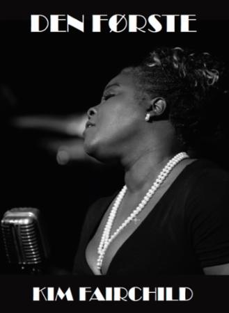 Den første - biografi