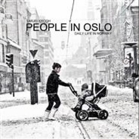 Bilde av People In Oslo Av Tarjei Krogh