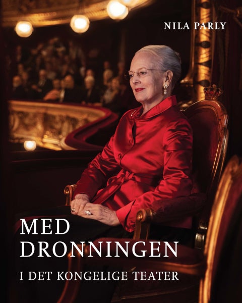 Med dronningen i det kongelige teater