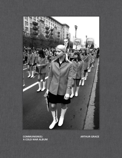 Bilde av Arthur Grace: Communism(s): A Cold War Album Av Richard Hornik