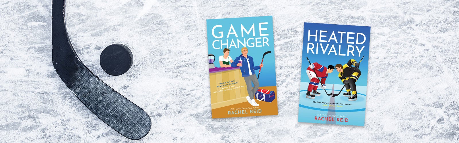 Ishockeykølle og puck på isbane. Omslag på bøkene Game Changer og Heated Rivalry av Rachel Ried.