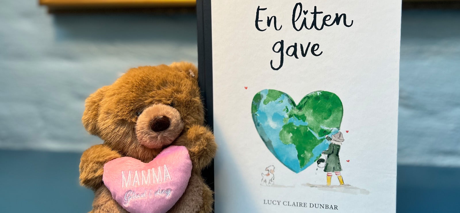 Morsdag gavetips bamse og bok