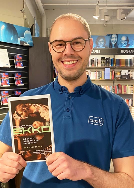 Bjørnar, ansvarlig for samfunn, debatt og historie hos Norli Universitetsgata